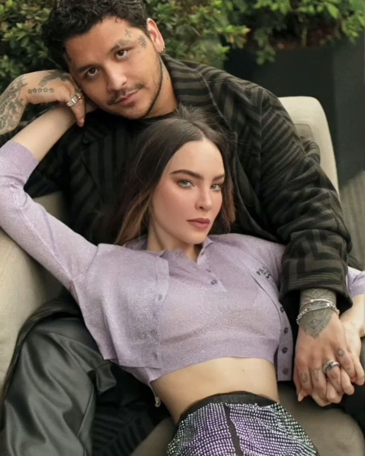Nodal ofrecio pagarle todo Belinda trabajar