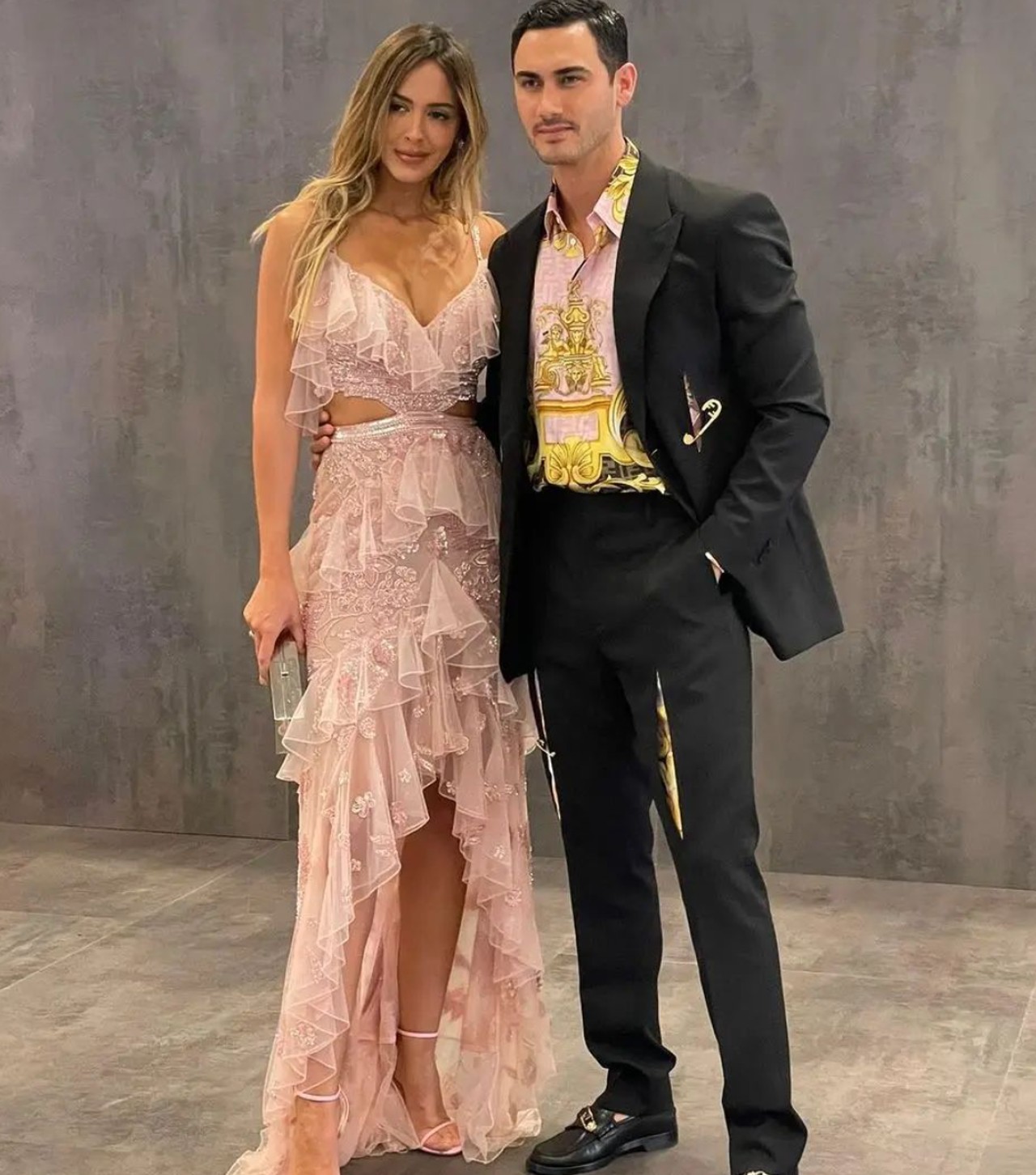 que bellos alfombra roja premios platino