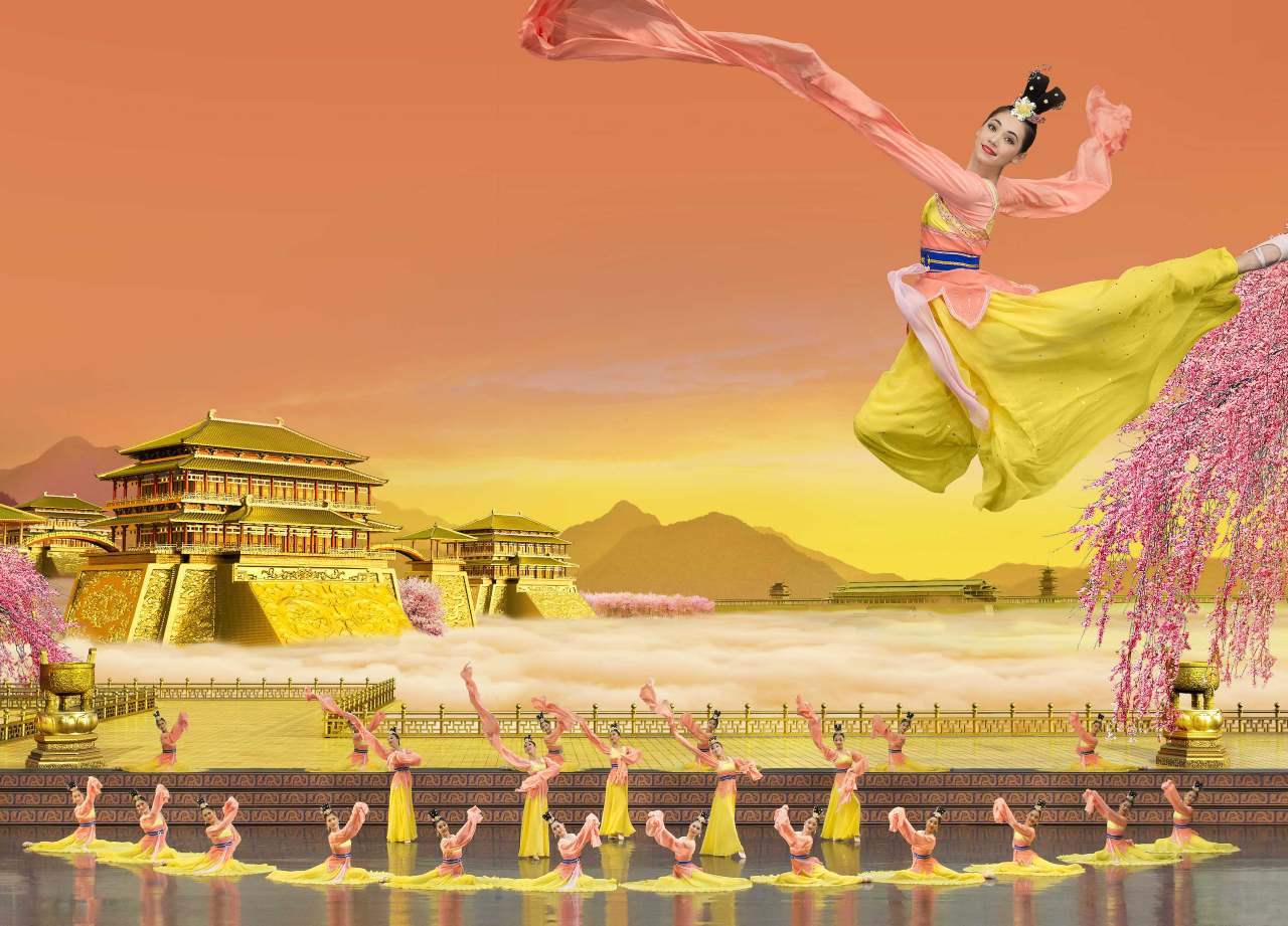 que hay detras Shen Yun show
