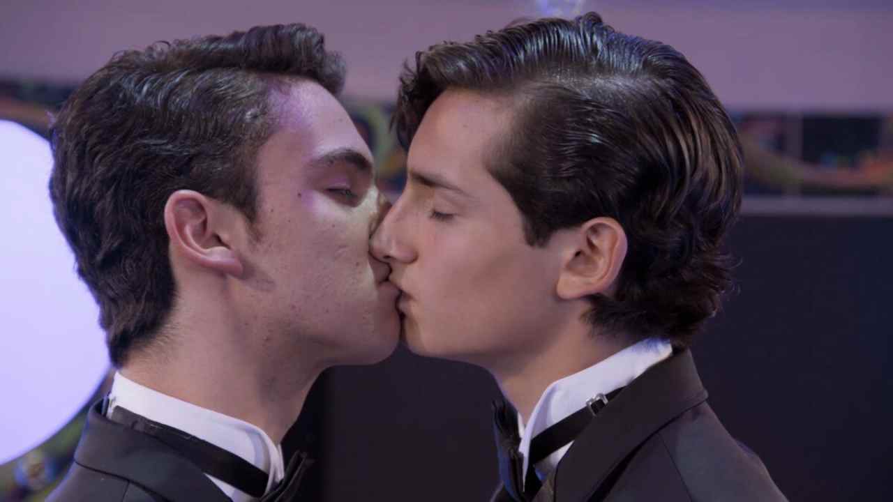 JoaquÃ­n Bondoni habla de los besos con Emilio Osorio