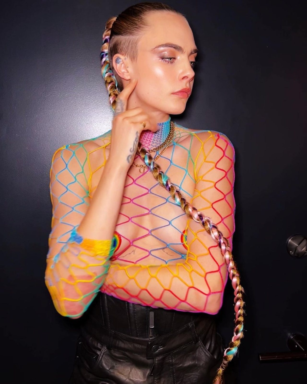 Cara Delevigne declarada famosa pansexual lgbt