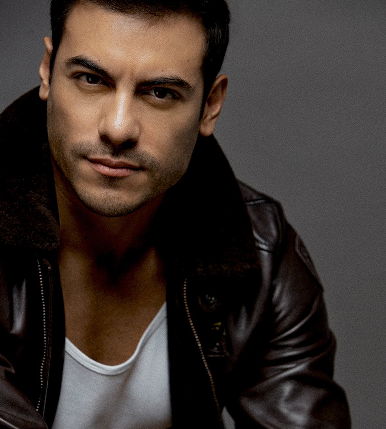 carlos rivera cynthia rodrigues españa hijo