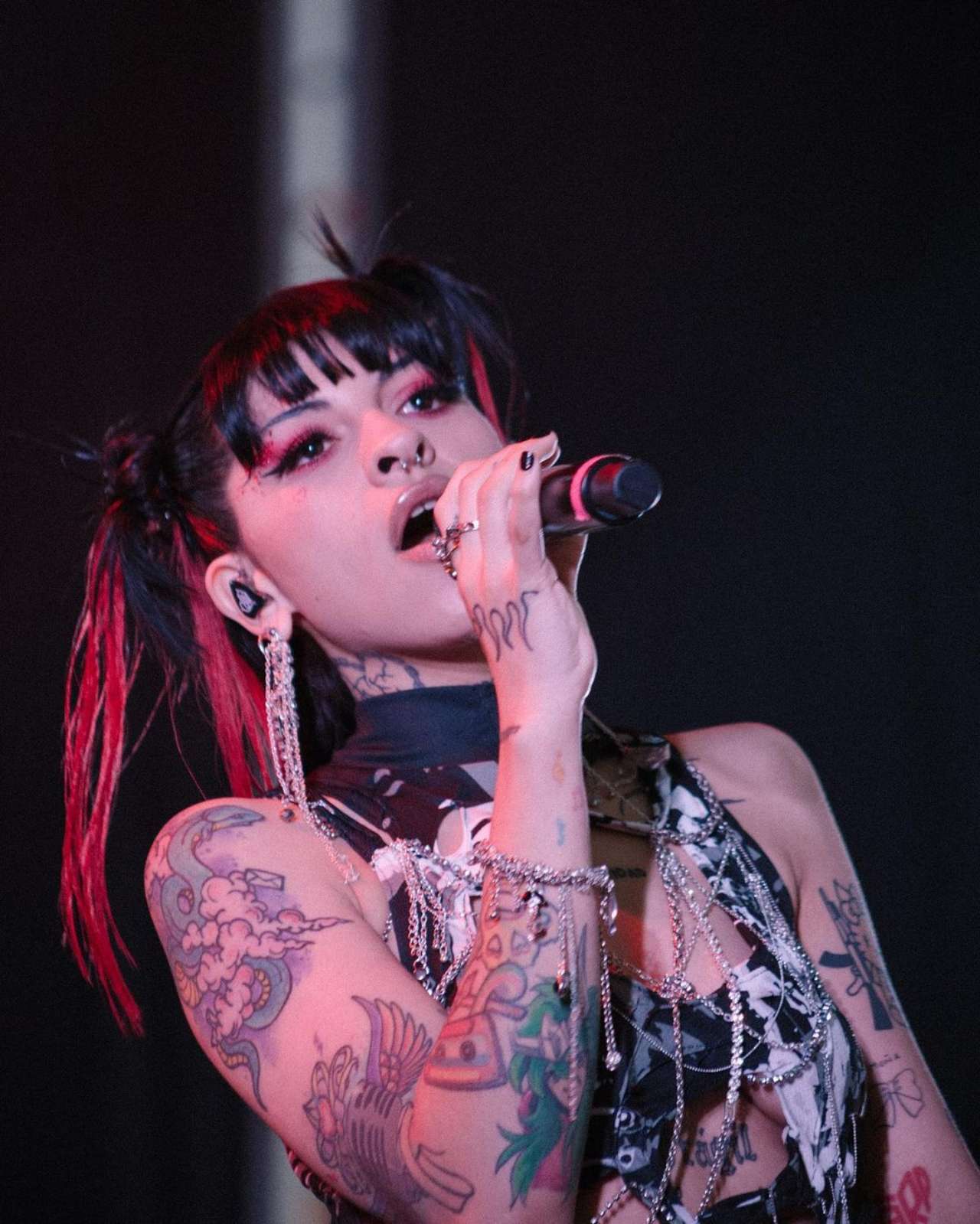 Cazzu bateo Nodal programa tatuaje cara