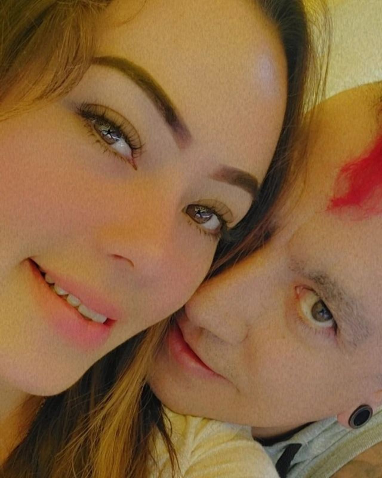 Novia ex de sabrina Sabrok joven