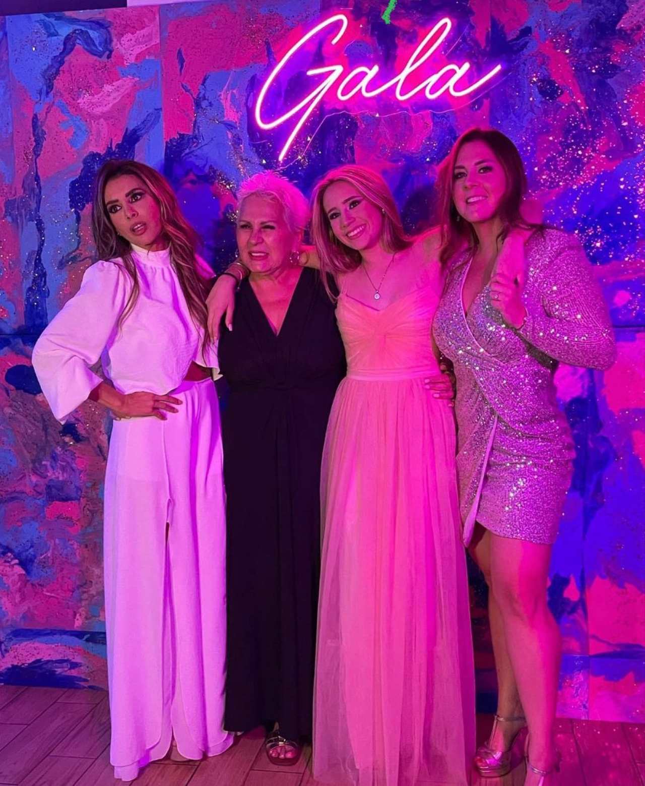 Fiesta Gala hija Arath de Torre