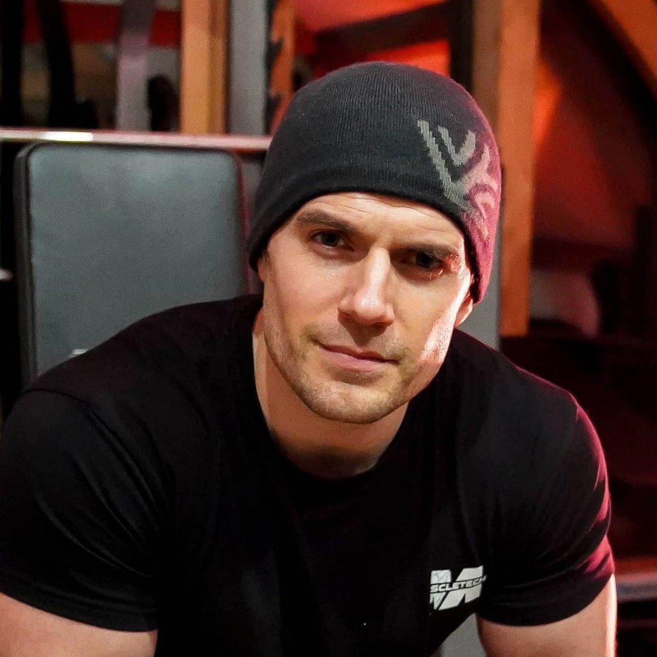 Henry Cavill Instagram Sahkira dejo seguir