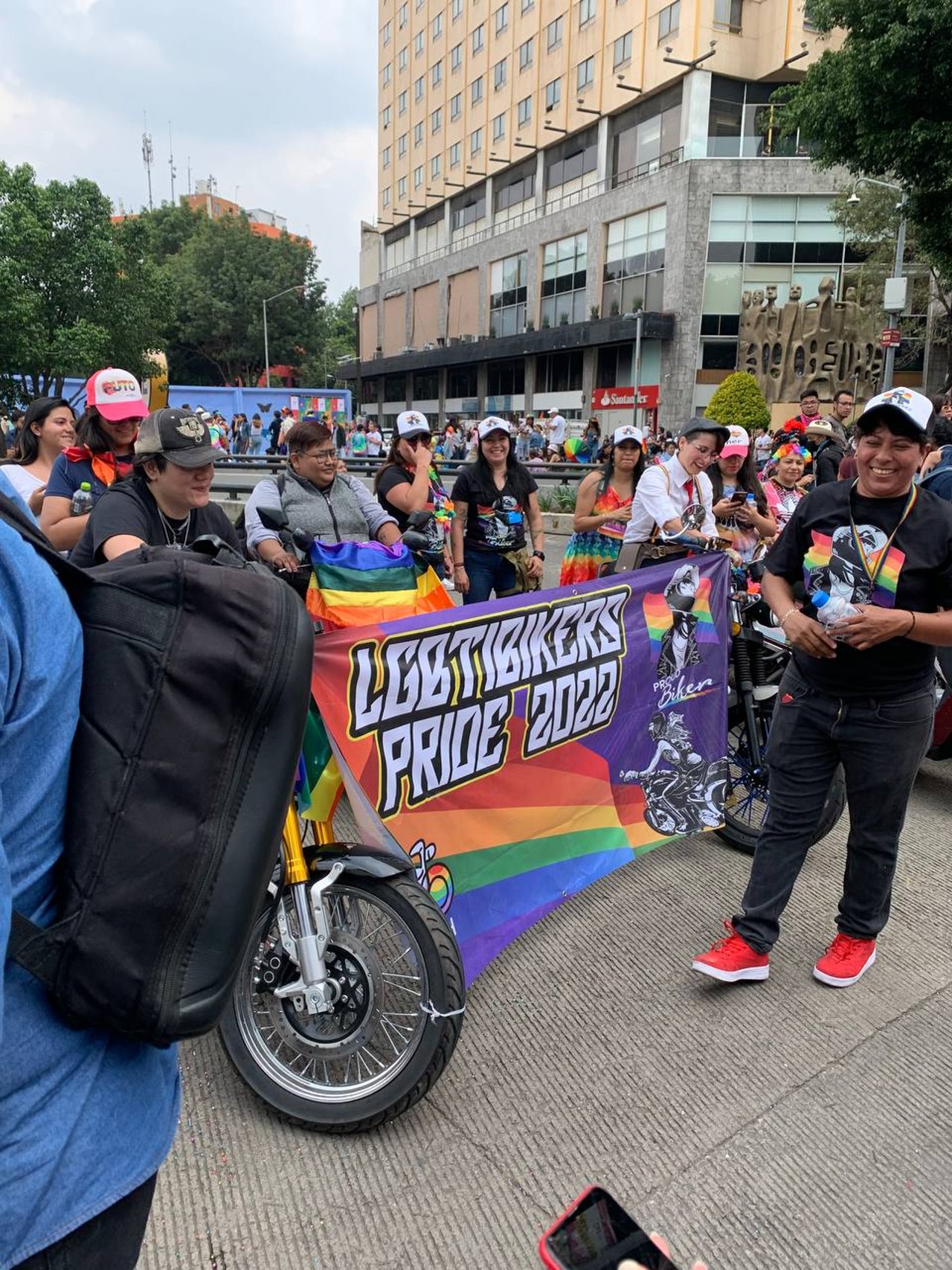 atuendos pride marcha del orgullo lgbt