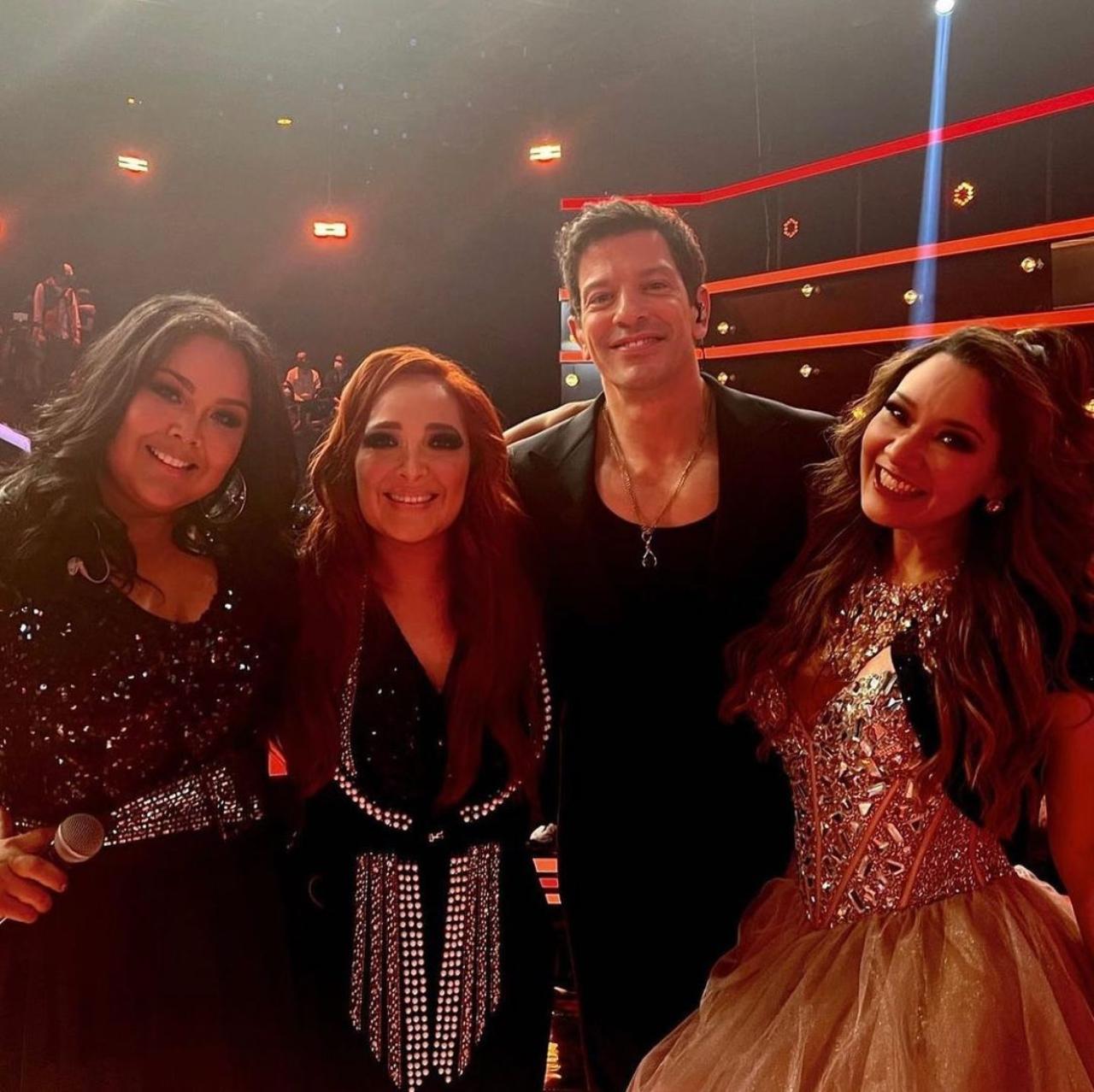 Myriam La Academia compañeros no regresen
