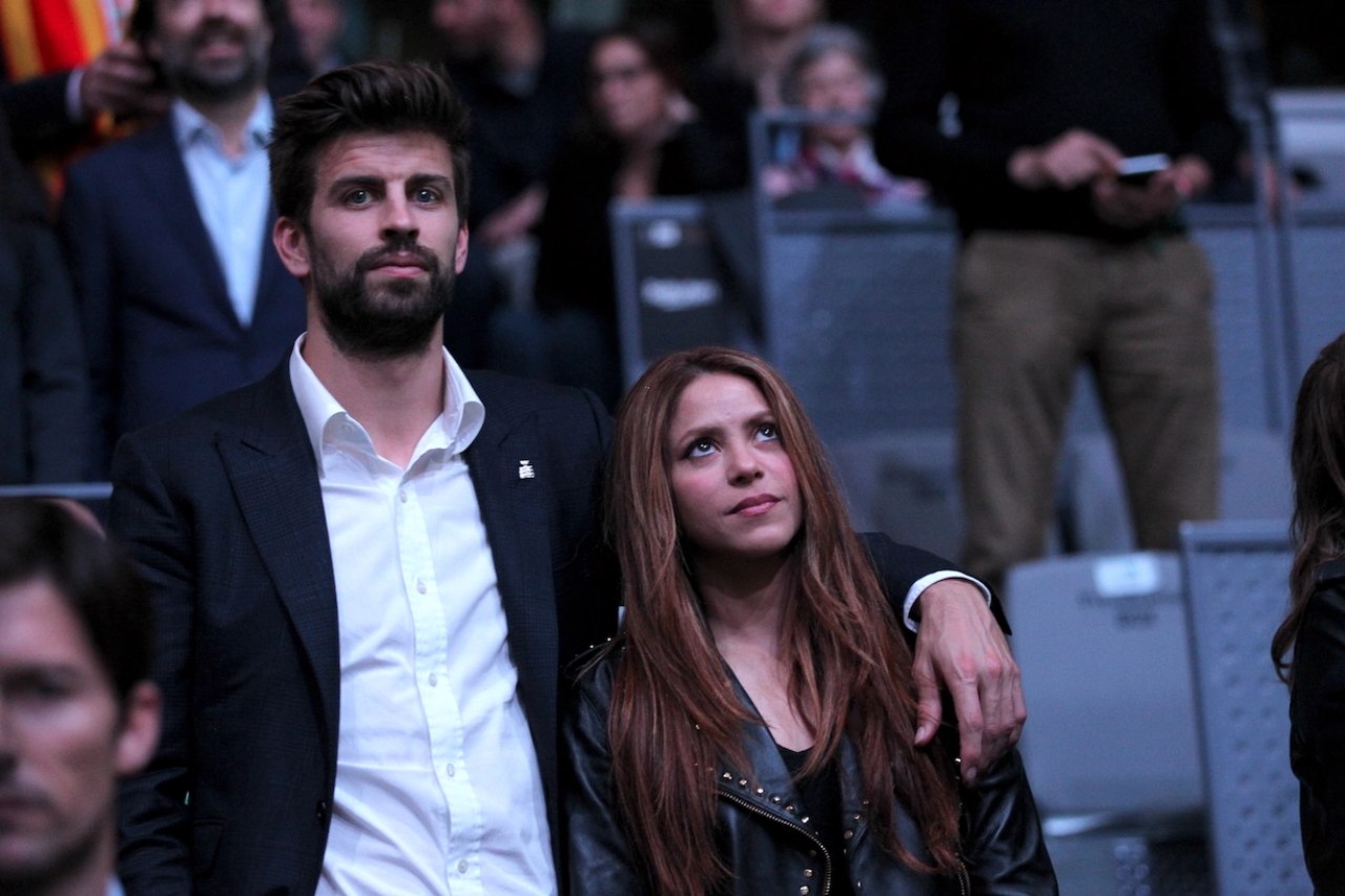 Pique Shakira lo captan nueva novia