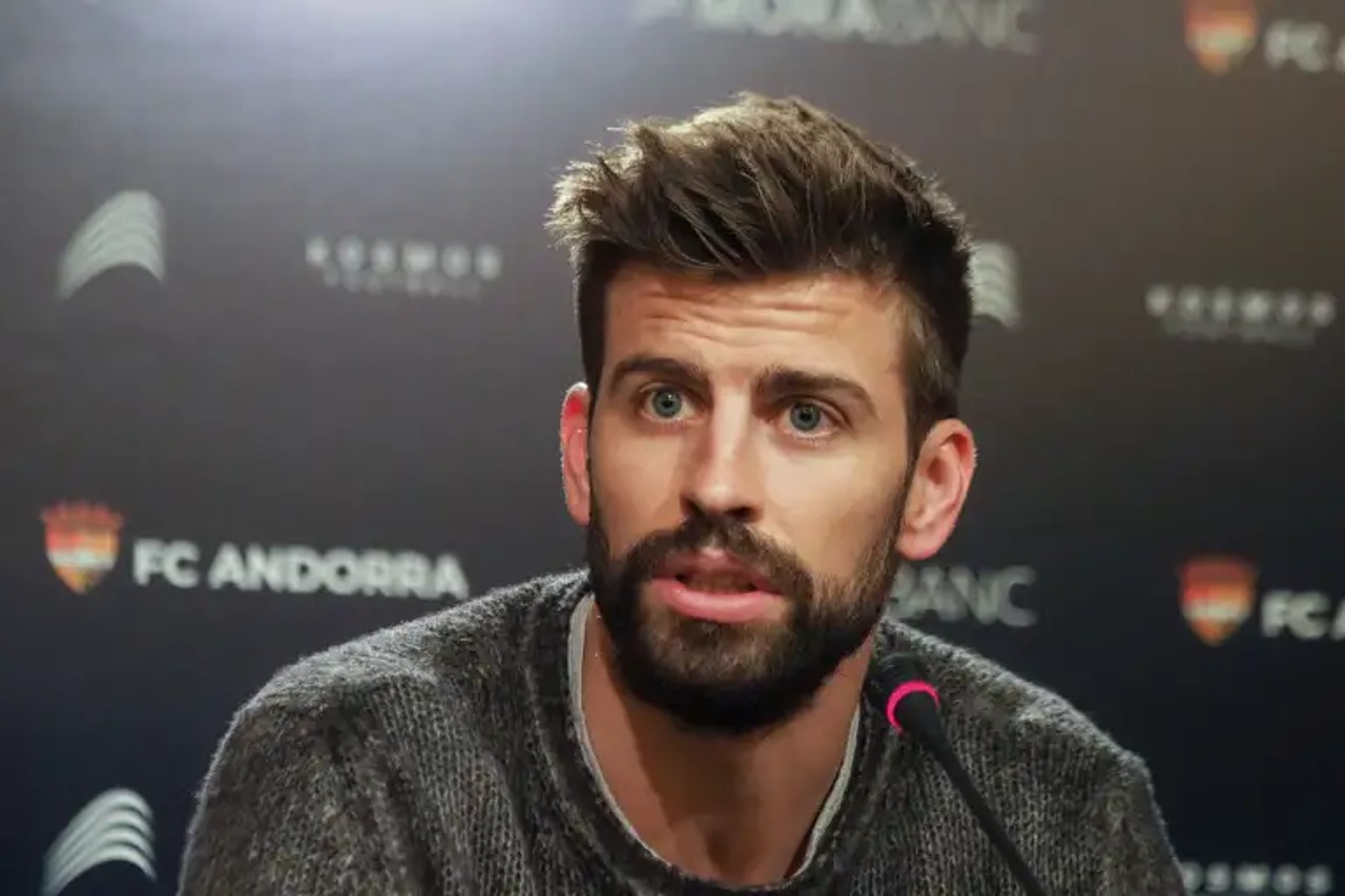 novia pique shakira identica