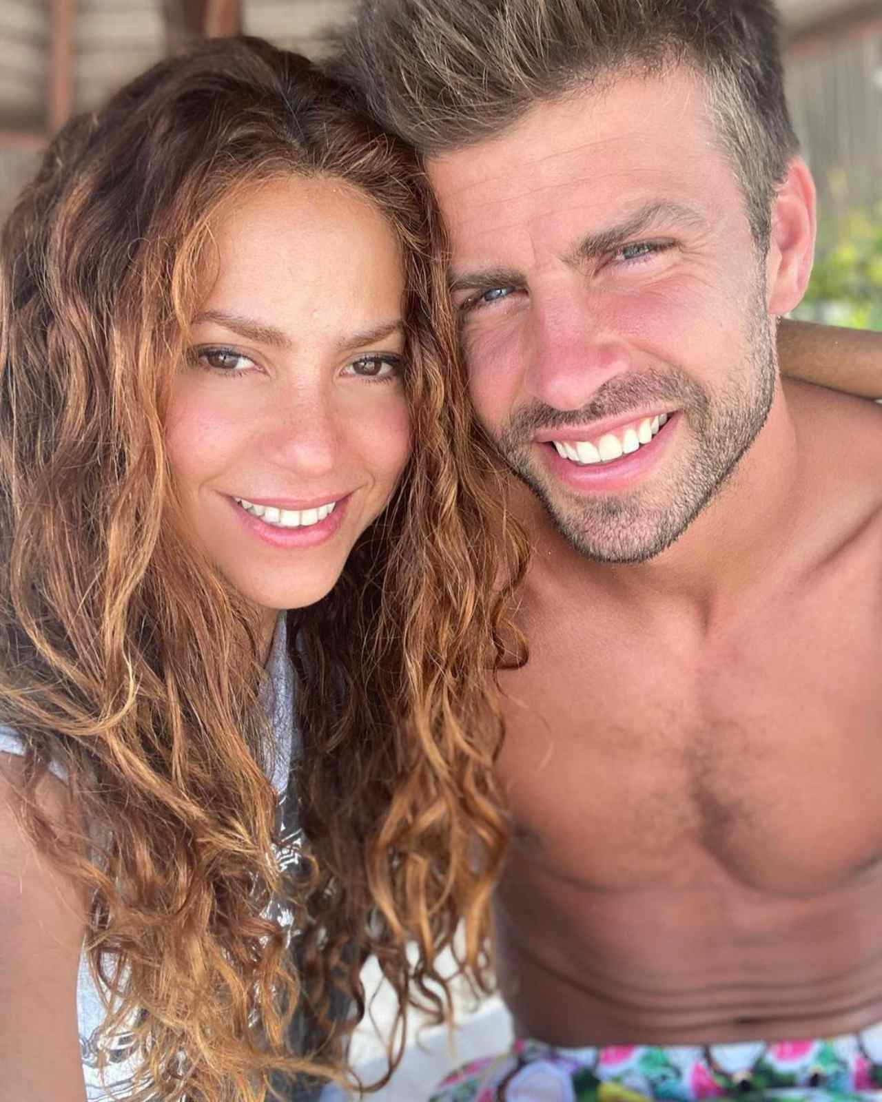 Shakira contrata detectives cachar Pique infidelidad