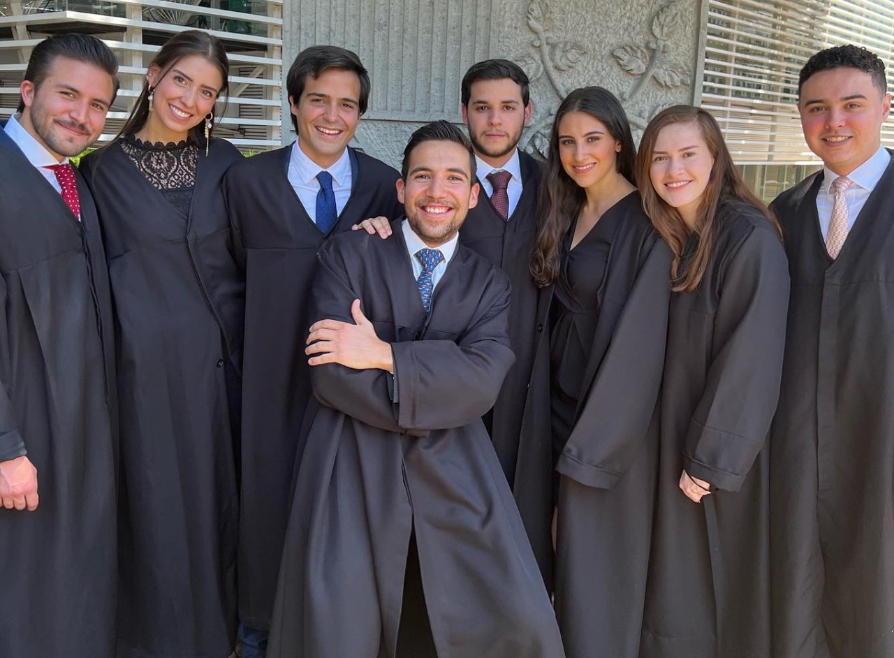 hijo calderon margarita zavala graduación