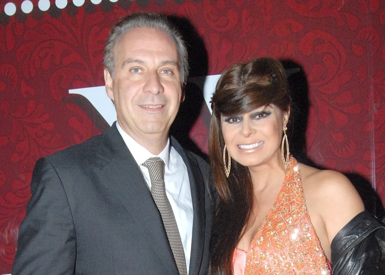 yadhira carrillo juan collado visita