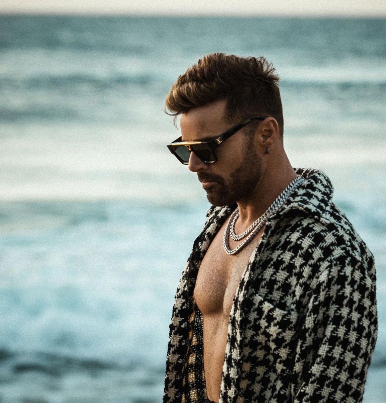 Ricky Martin acusado declarcion violencia
