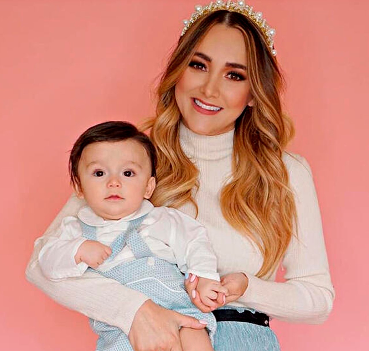 sherlyn bebe hijo boda