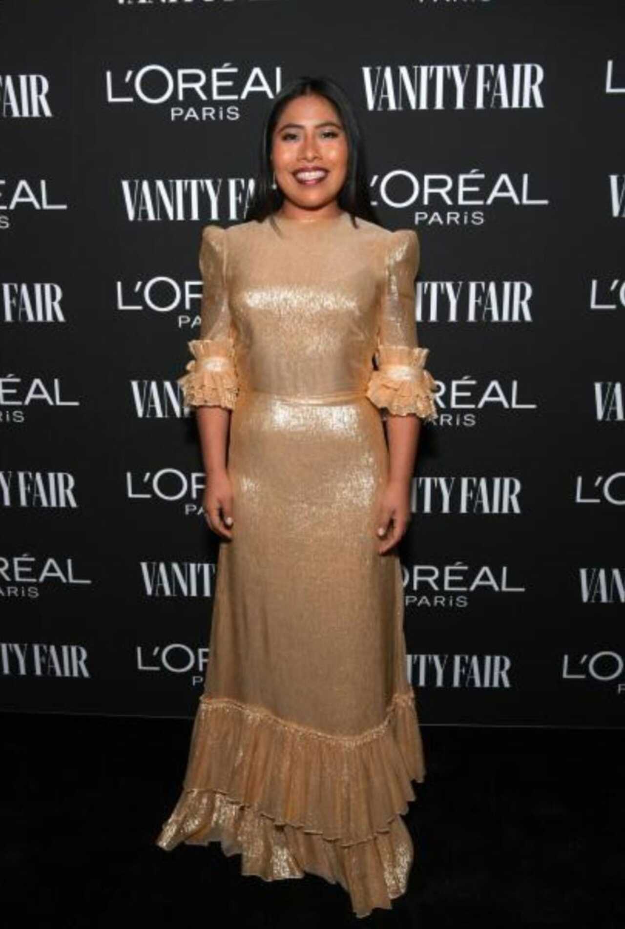 Yalitza Aparicio dorado