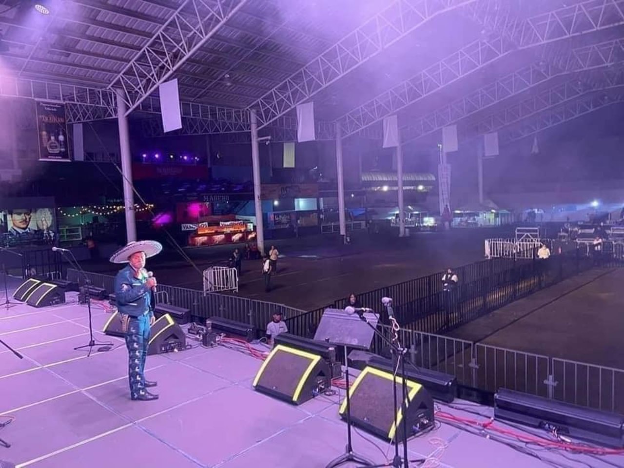 Abuelito don Rogelio concierto Zacatecas nadie va