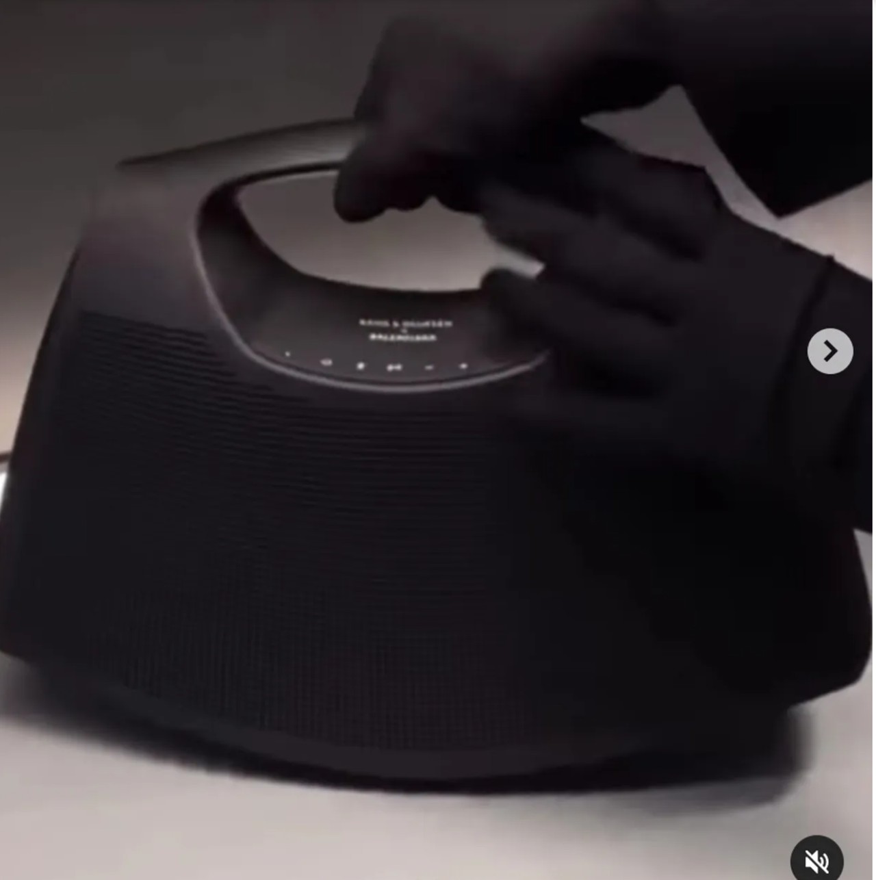 Diseños Balenciaga diseños ridículos