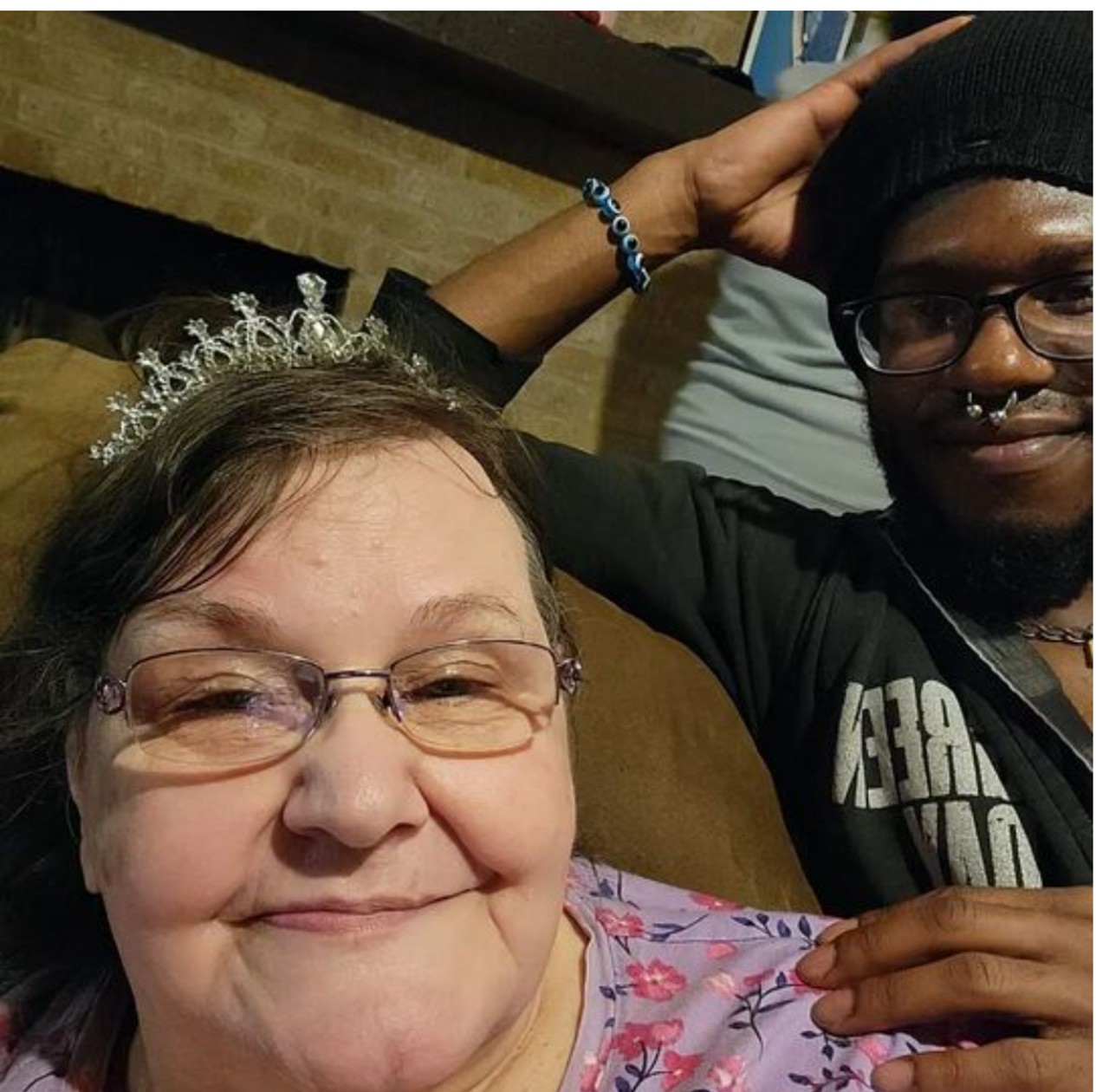 hombre abuelita romance