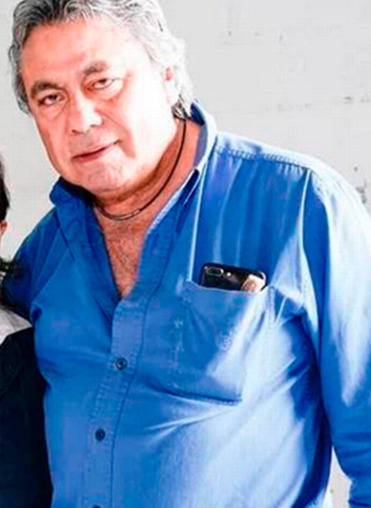 Muere papa de Carlos Rivera infarto