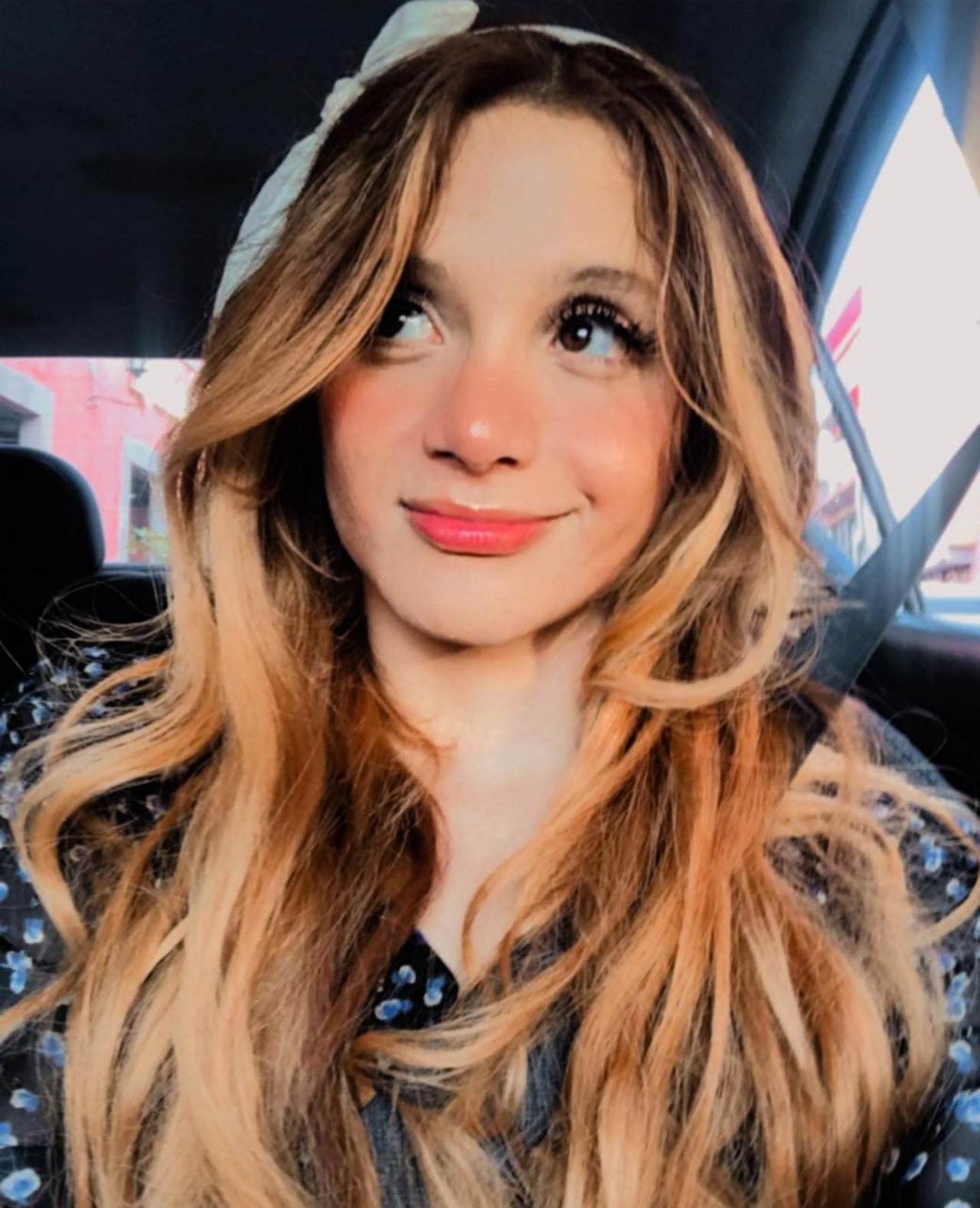Violeta fallece a corta edad