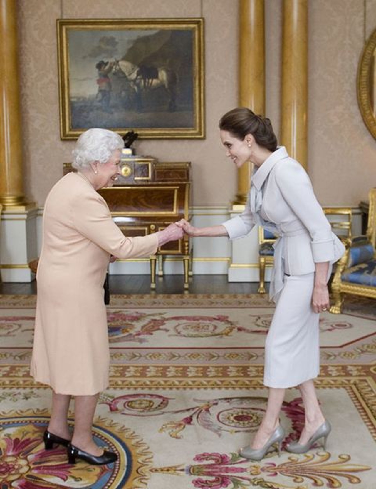 Reina Isabel celebridades fallecer palacio