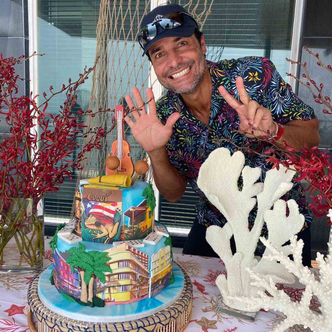 Chayanne aparecio rostro nuevo con botox