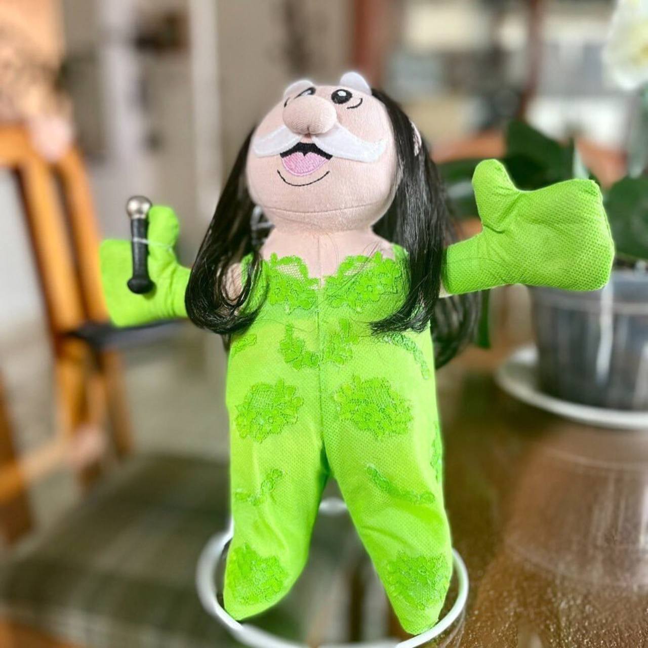 Simi Lipa Dr Simi Dua Lipa