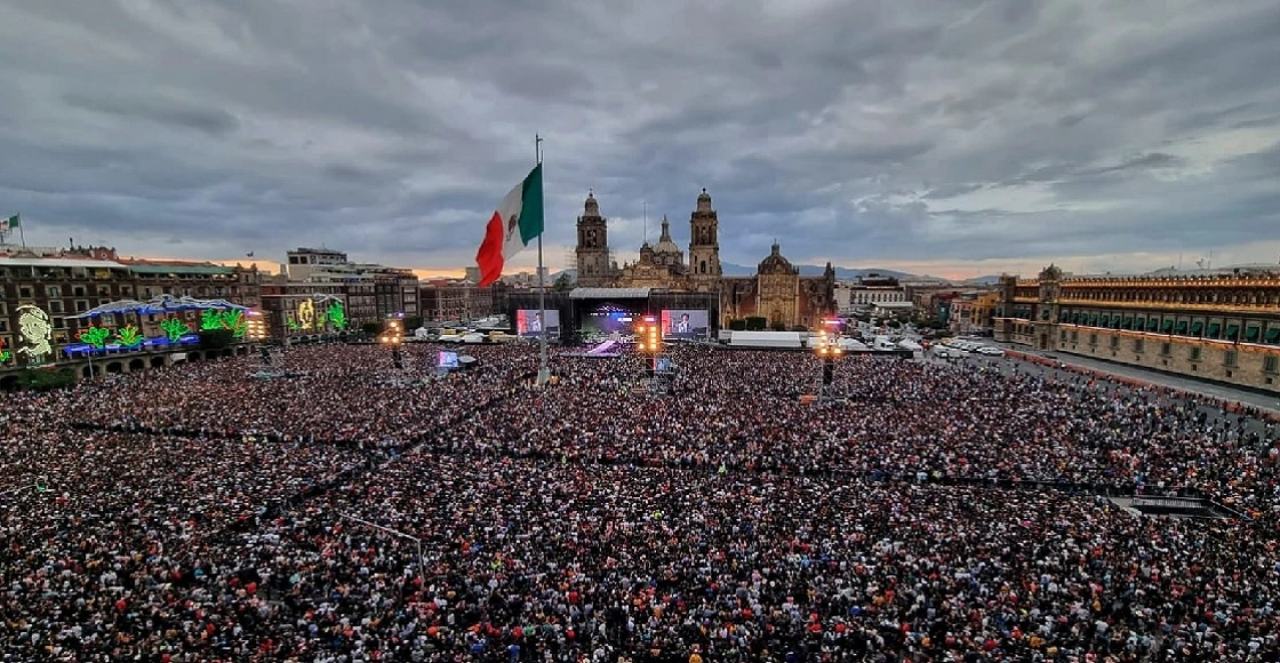 Record Zocalo CDMX Grupo Firme concierto