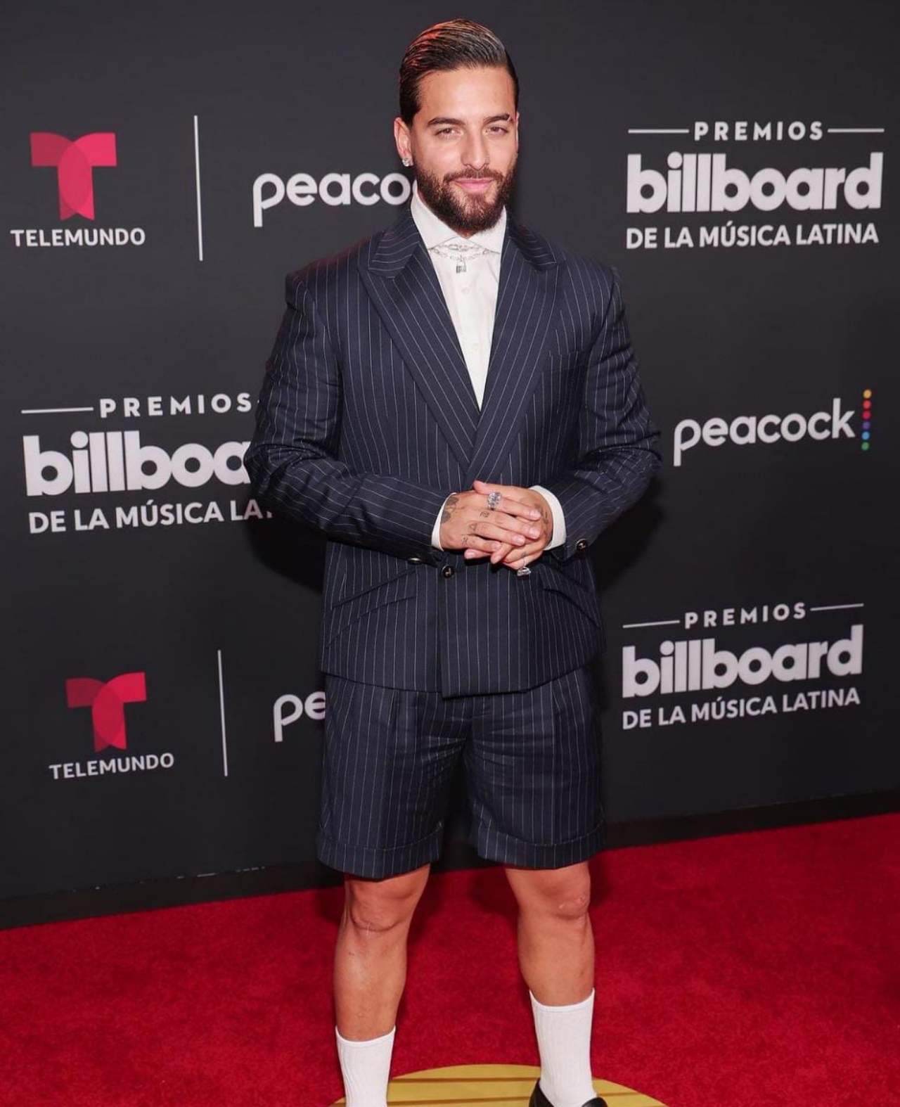 Maluma look alfombra roja