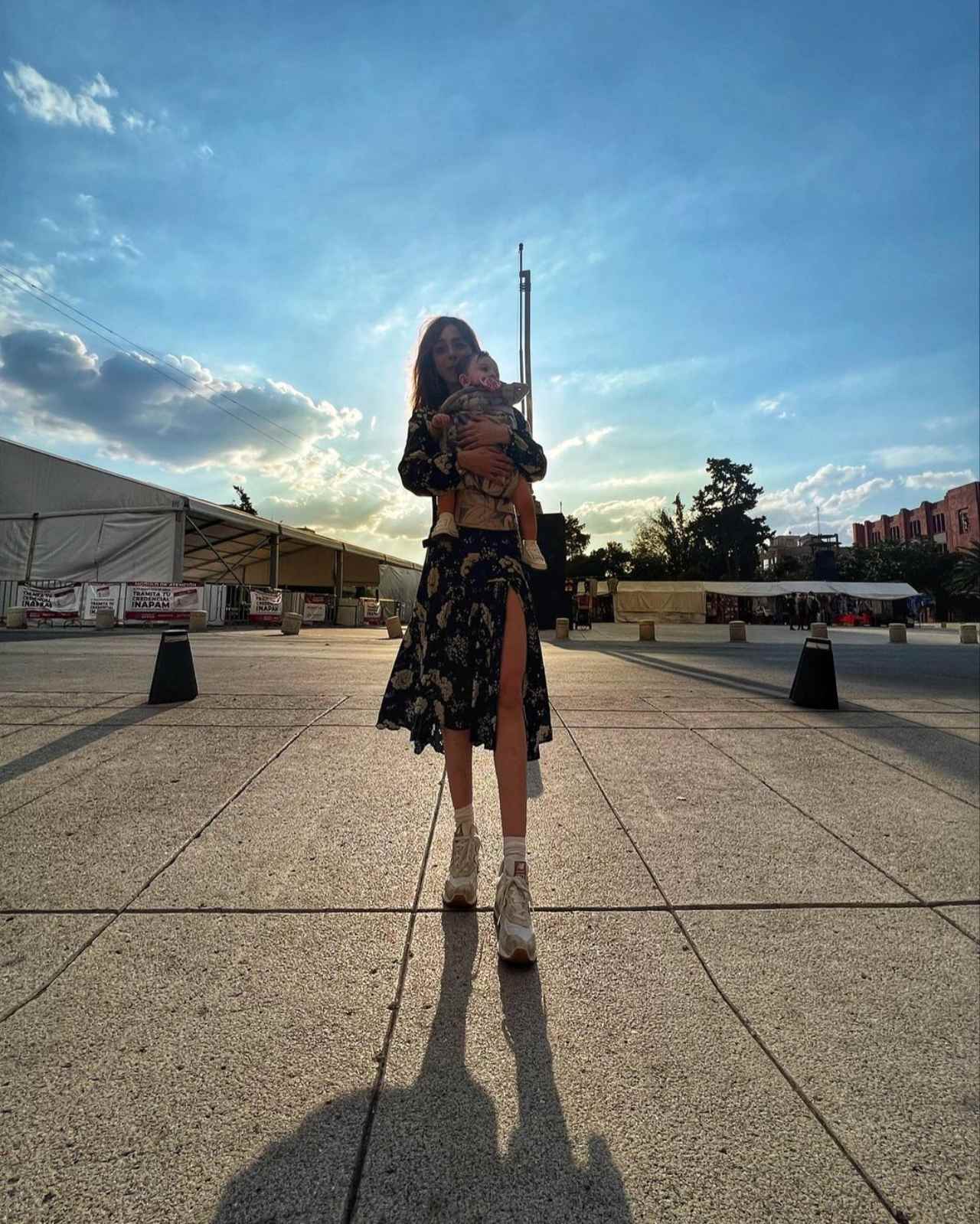 Natalia Tellez muestra cara bebe Emilia