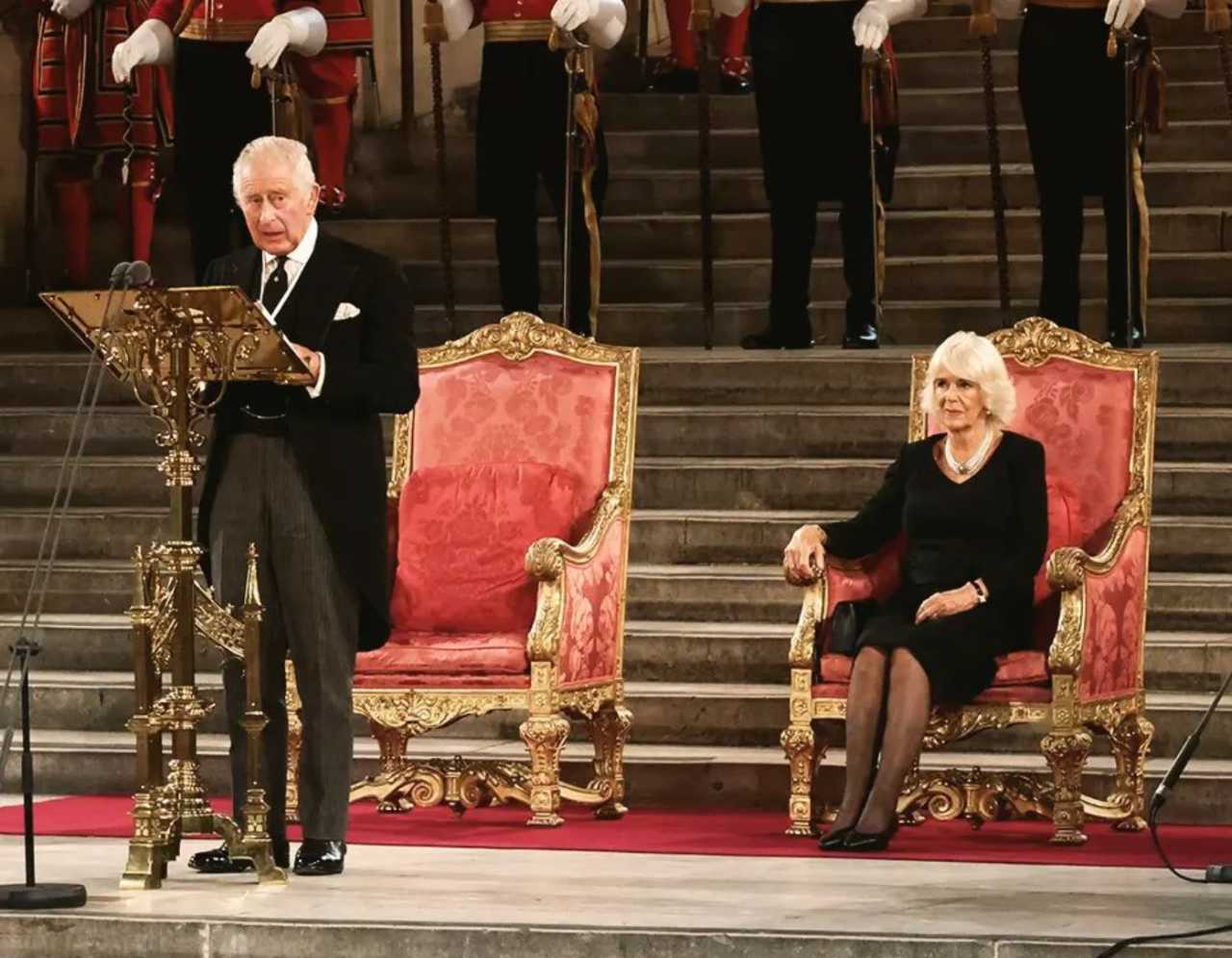 Nueva reina concerte