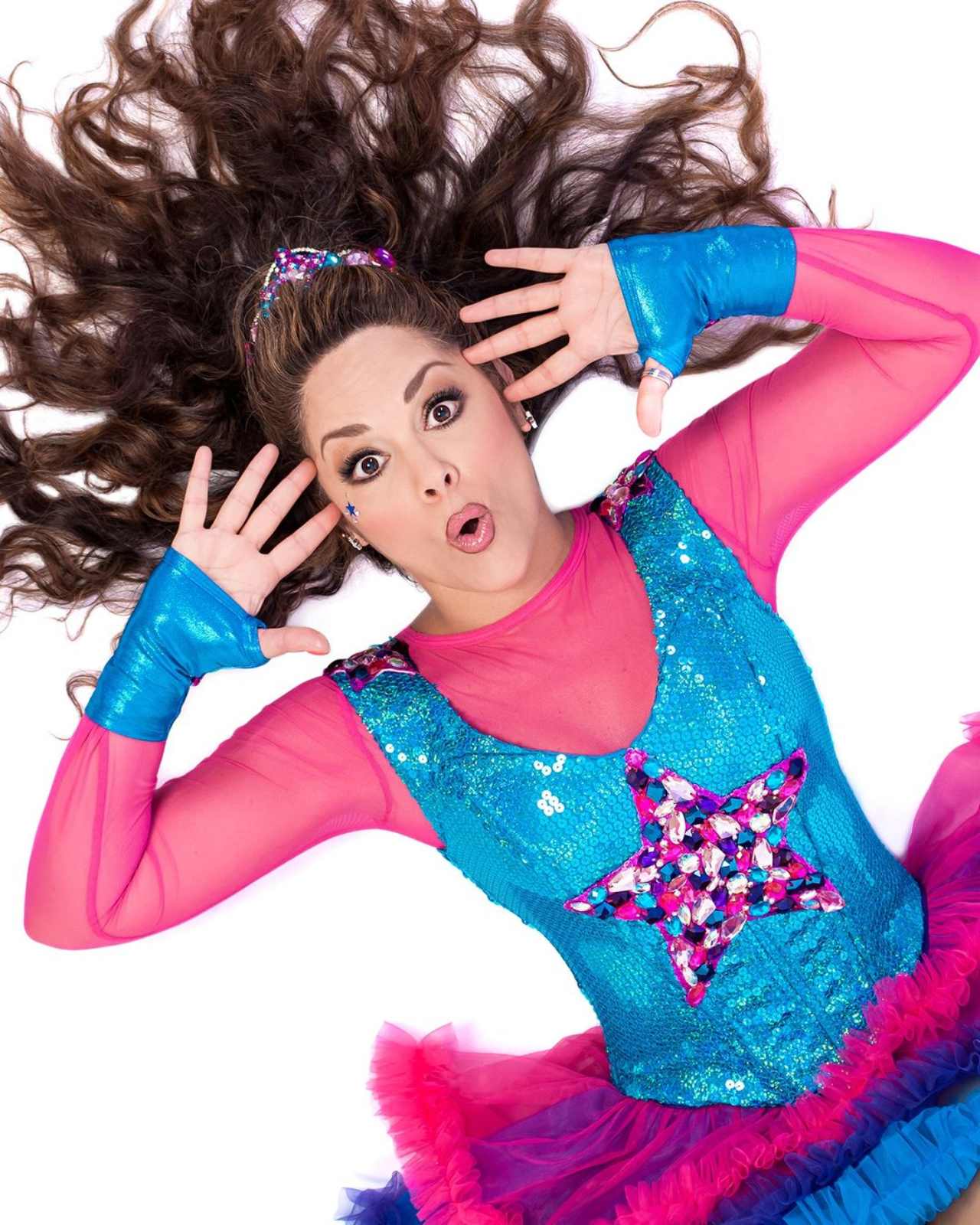 Tatiana cobra 200 mil pesos show