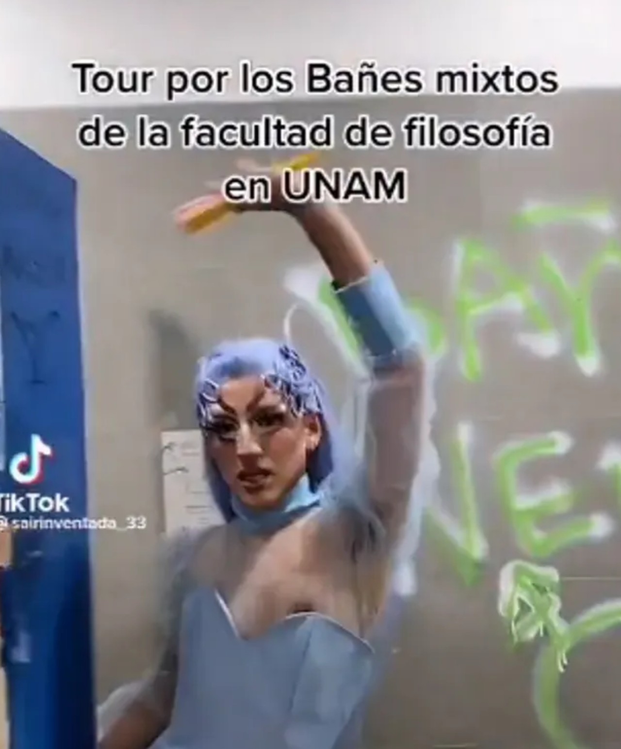 J.K. Rowling UNAM baños mixtos