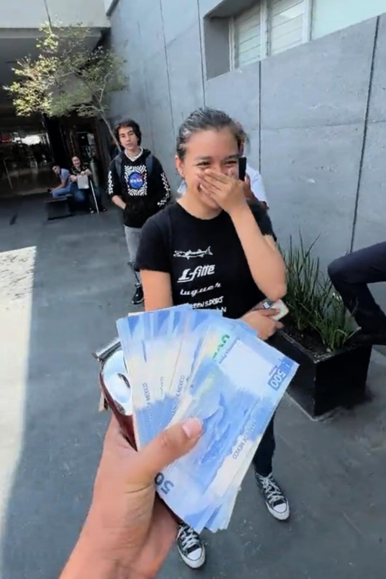 Chica rapada tiktok