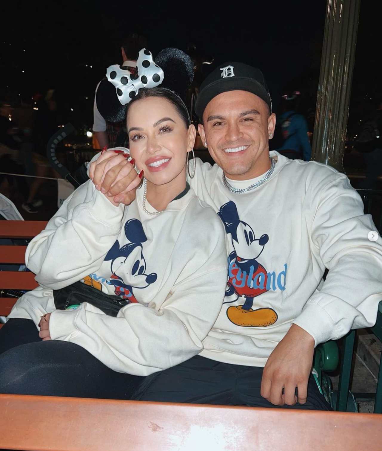 Chiquis no quiere tener hijos y Kate del Castillo la apoya