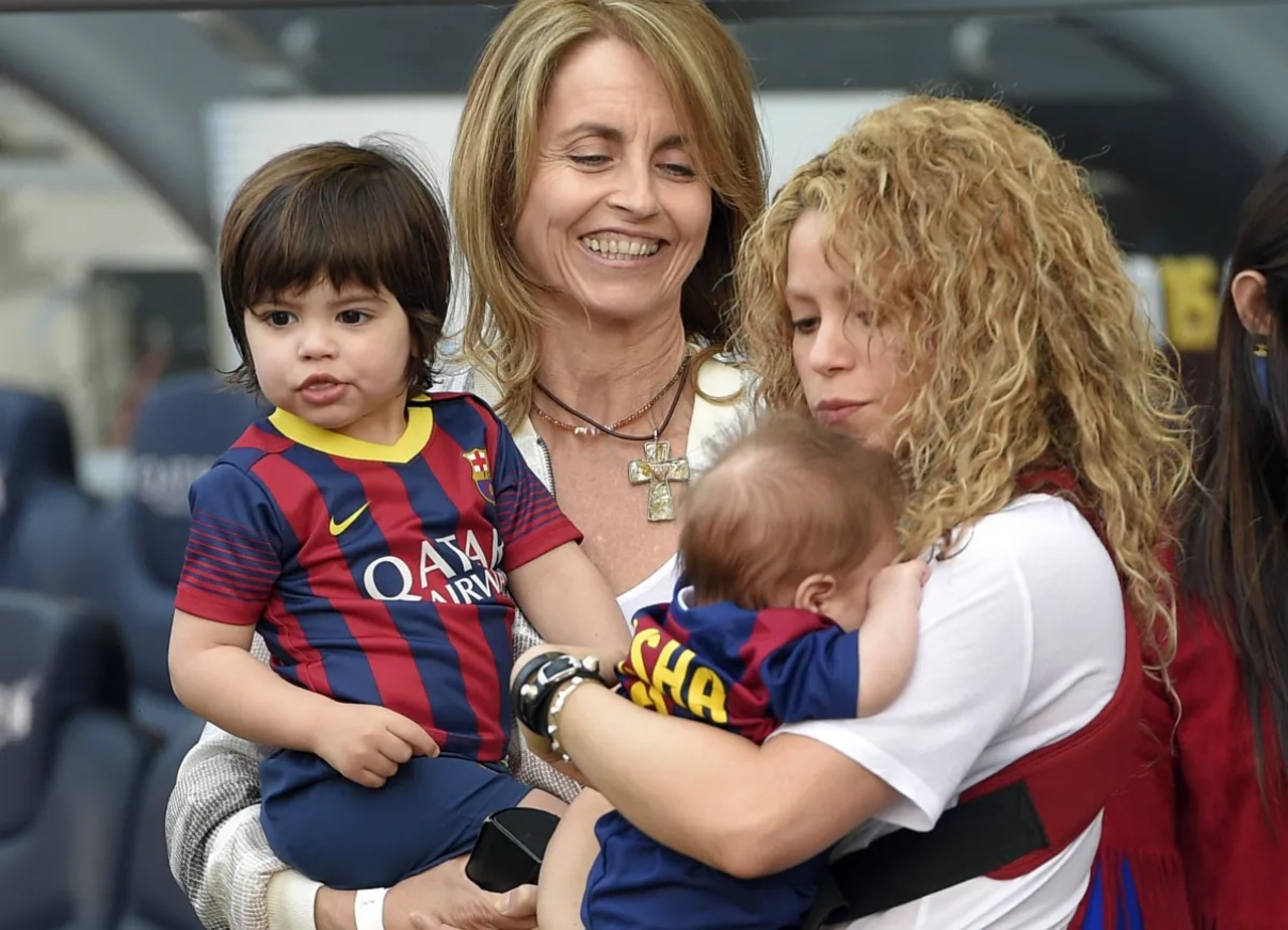 Mamá Piqué Shakira Clara