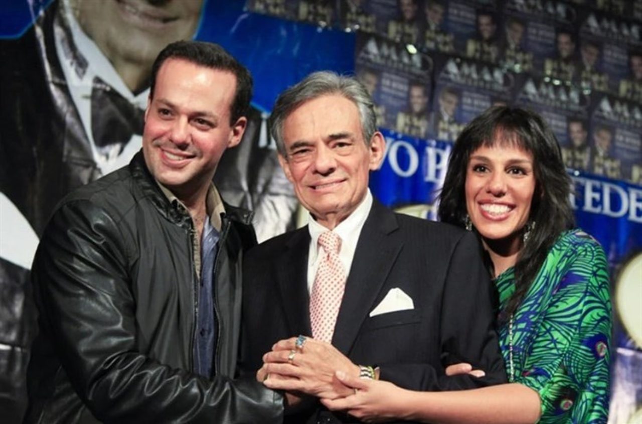 Jose Joel le quiere quitar dinero Marysol
