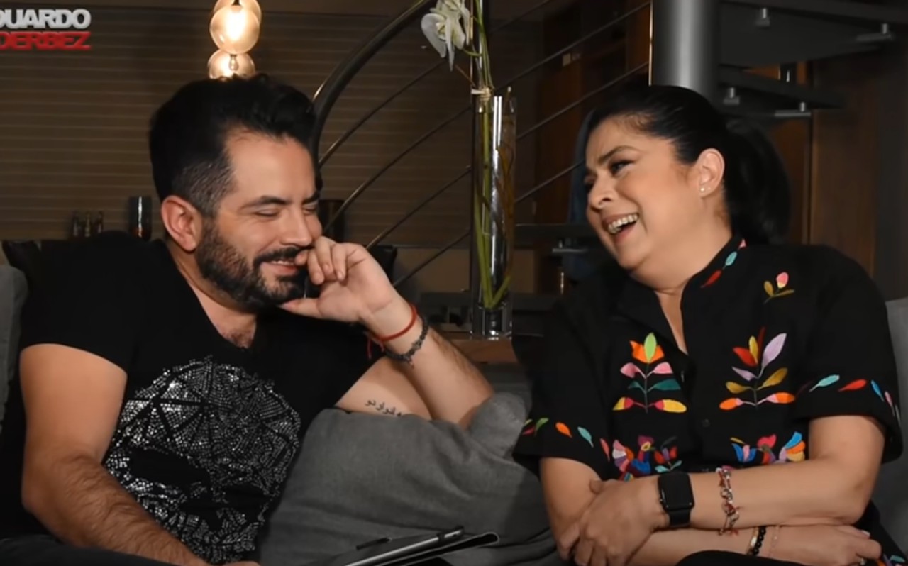 Victoria Ruffo Derbez viejo eugenio huesos