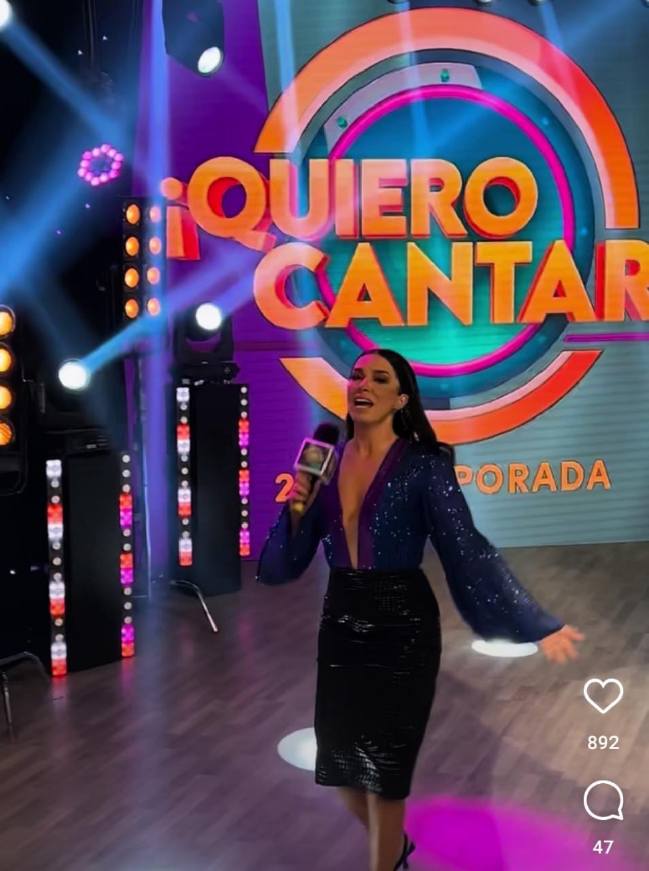 Laura G sale del foro
