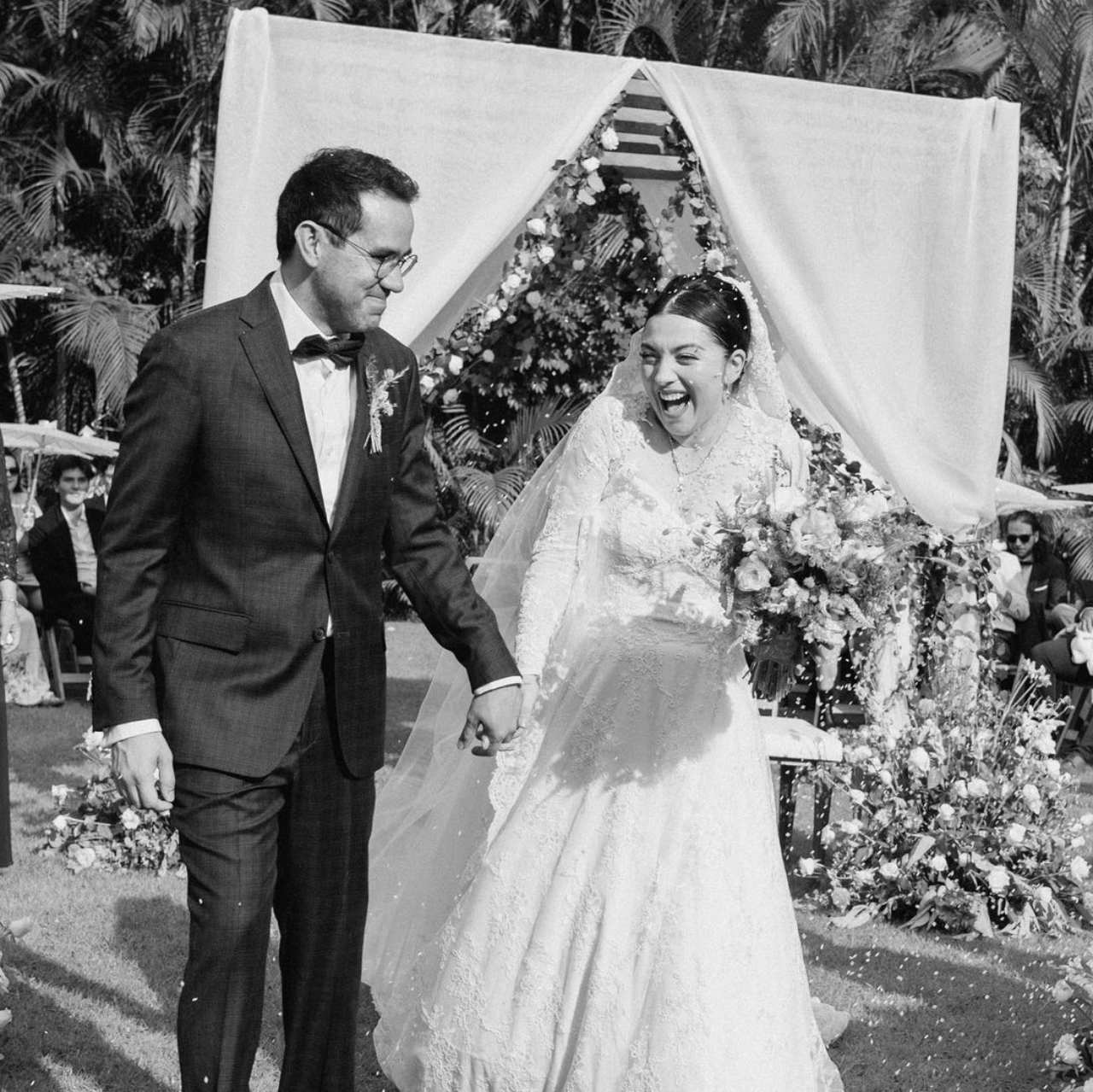 Mon Laferte boda vestido de novia