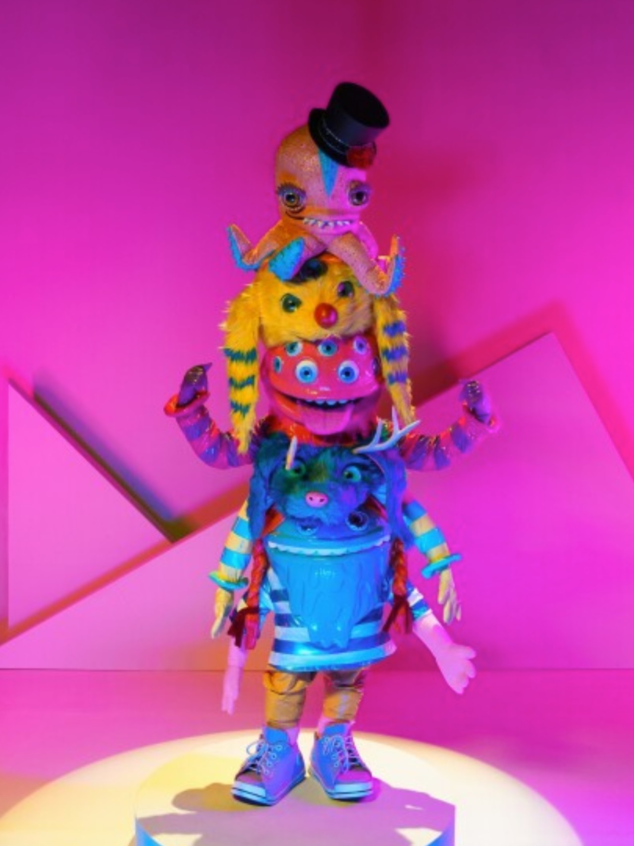 quien es la mascara personajes nueva temporada aigo