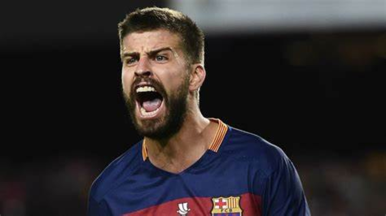 Enojado Pique reacciona a Monotonia canción