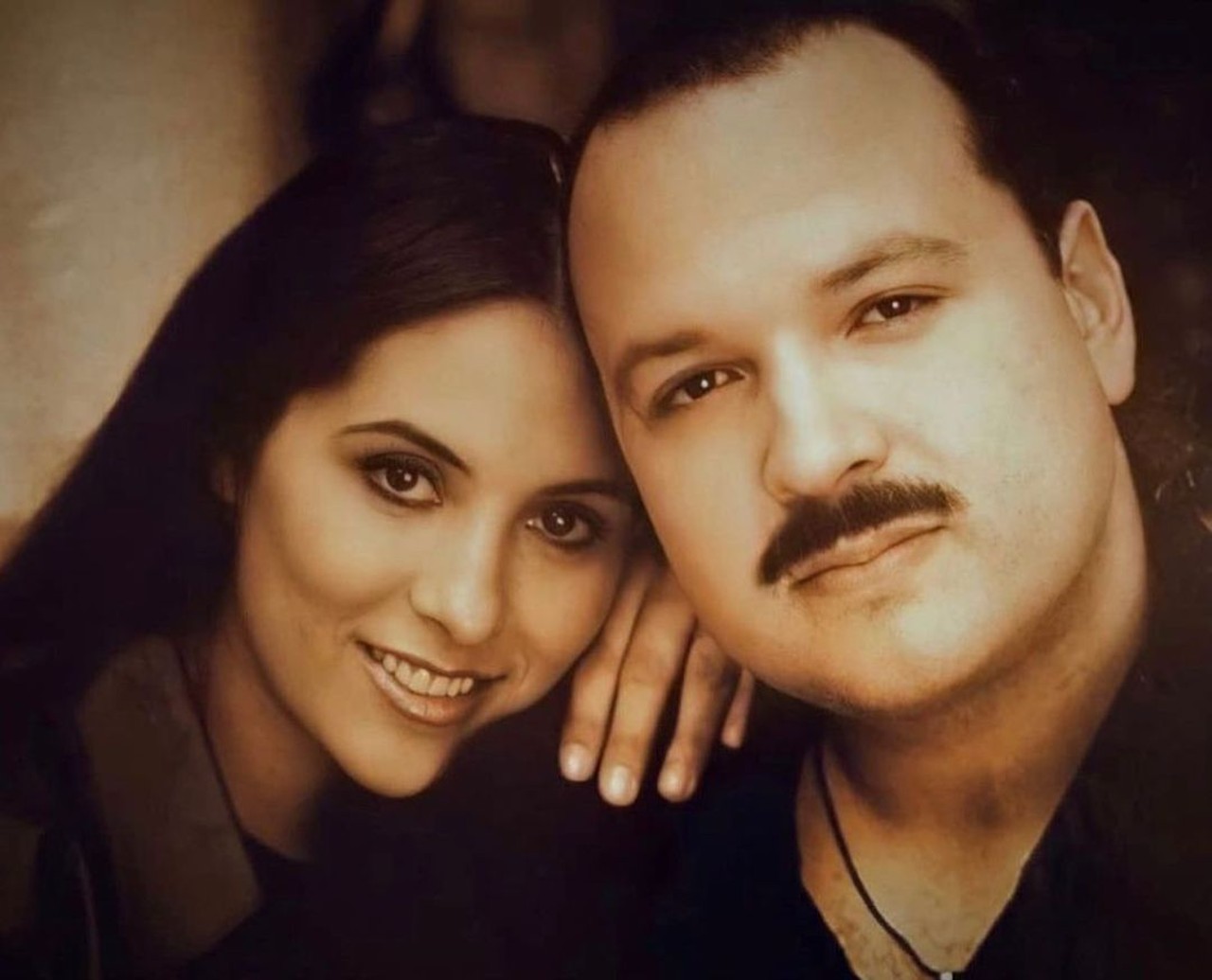 Aneliz Álvarez mamá Aguilar