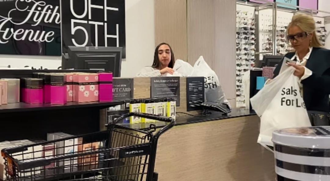 Daniela Castro tienda