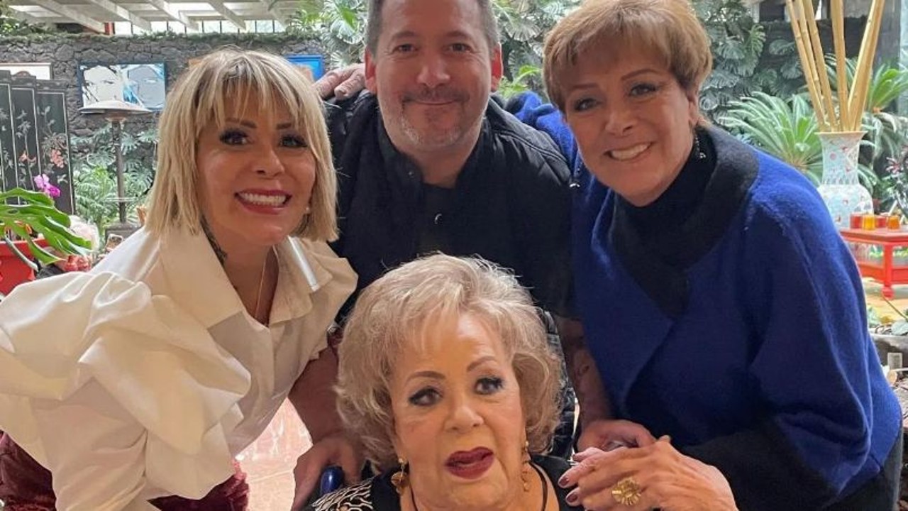 Guzmán Sylvia Pasquel Mamá familia