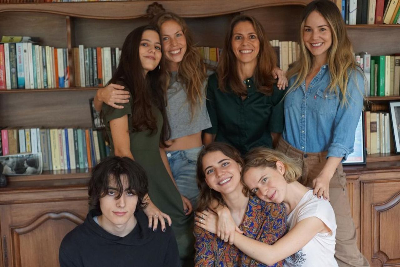 Hermanas de Camila Sodi Tessa Ia