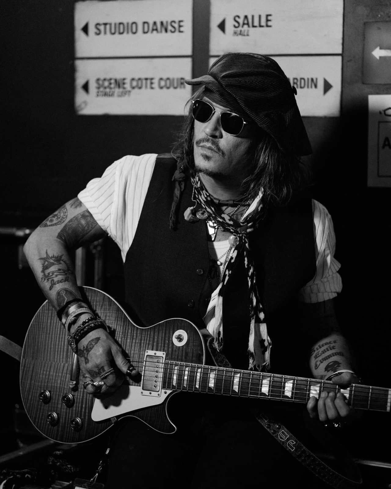 Johnny Depp reaparece y preocupa por su aspecto