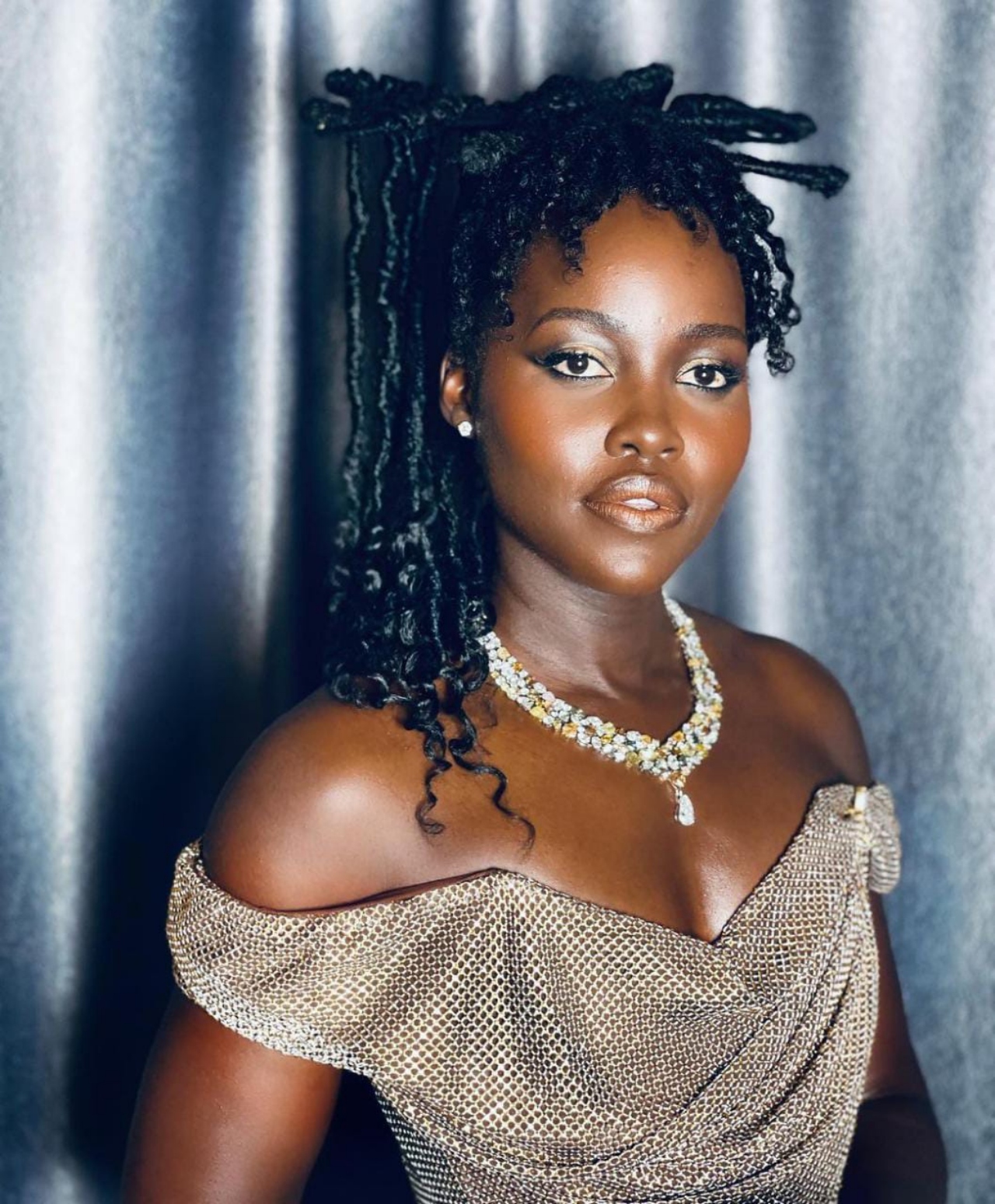 Lupita Nyong'o baile