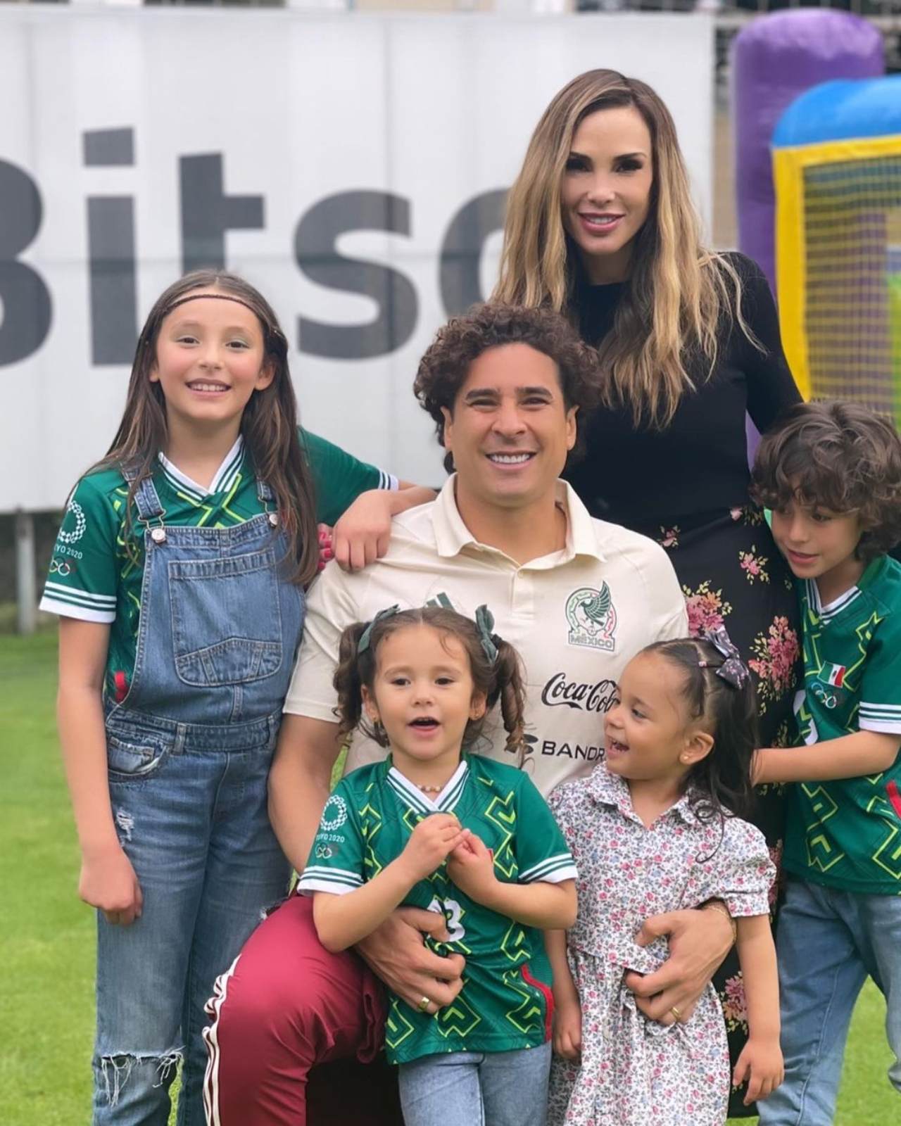 Kara Mora esposa de Memo Ochoa